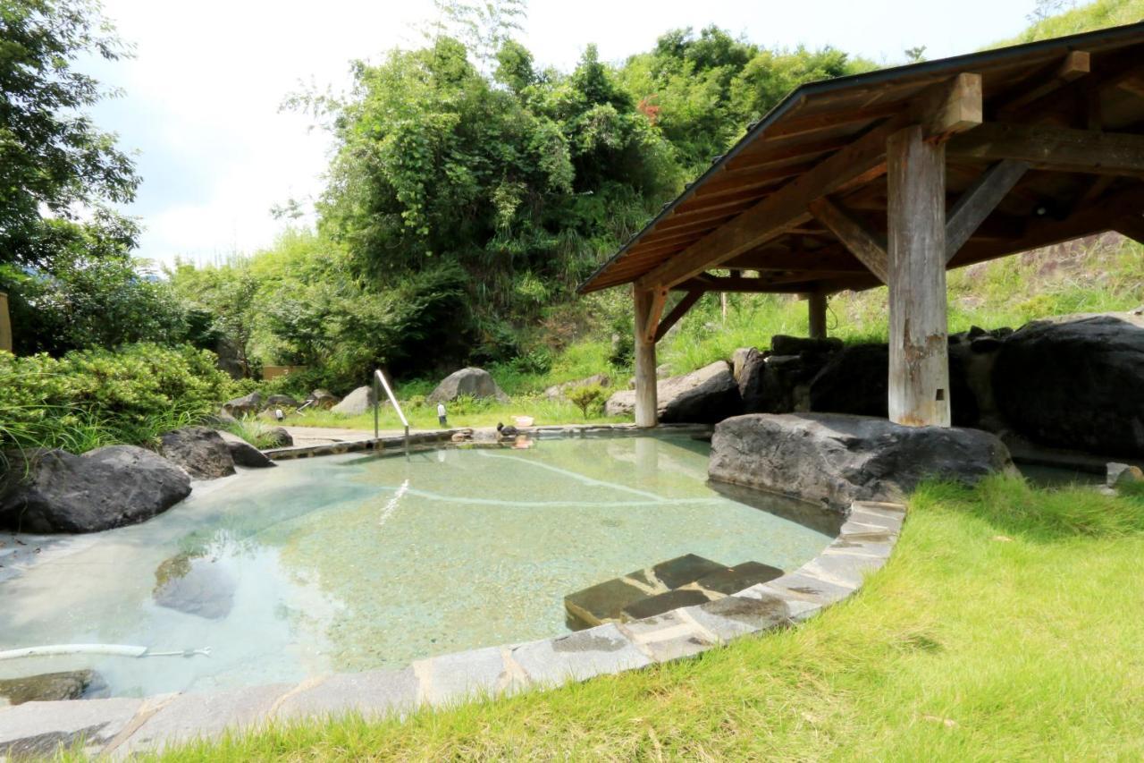Hôtel Usuki Yunosato à Saiki Extérieur photo