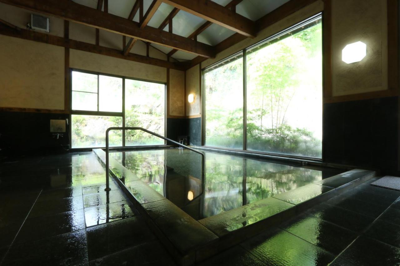 Hôtel Usuki Yunosato à Saiki Extérieur photo