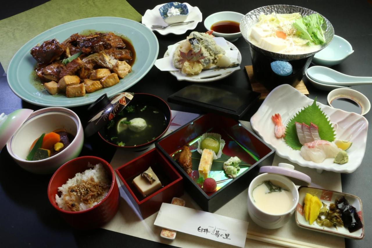 Hôtel Usuki Yunosato à Saiki Extérieur photo